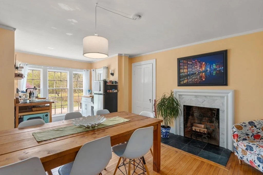 Photo of 187 Mill St