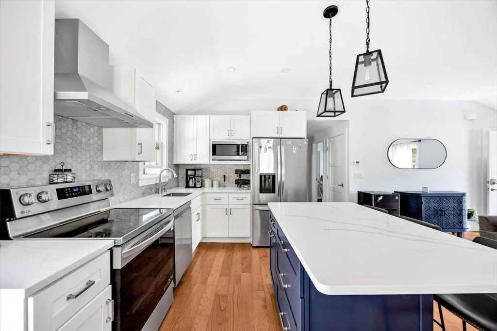Photo of 25 Nancy Ln