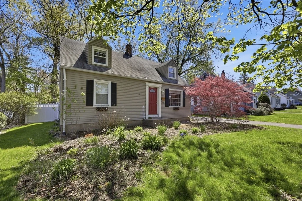 Photo of 182 Ely Ave