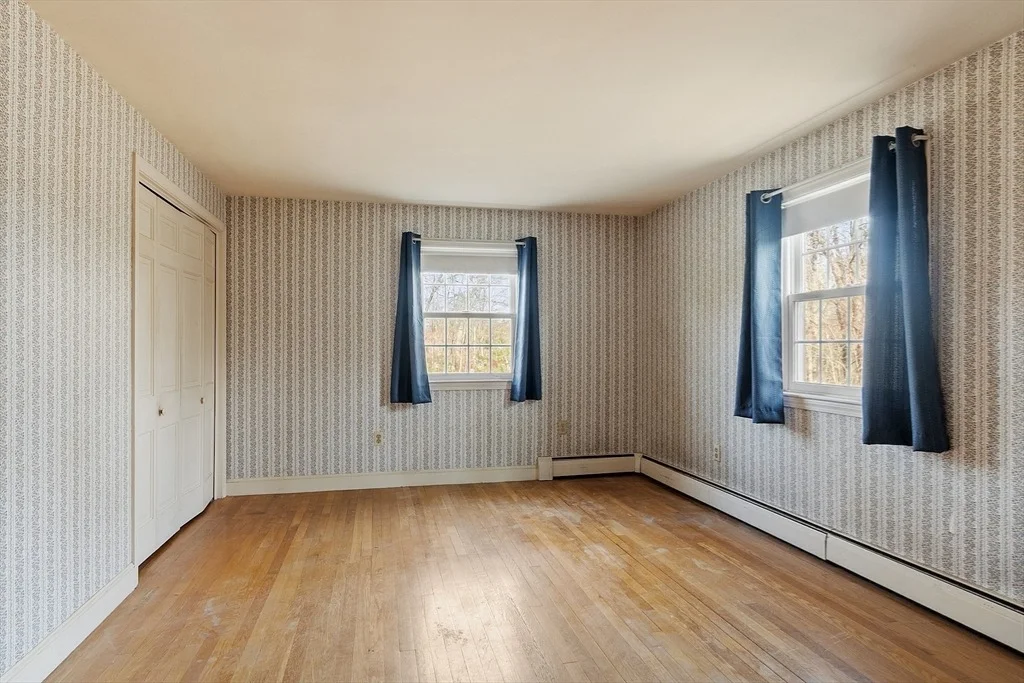 Photo of 144 Marblehead Street