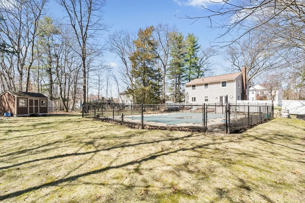 Photo of 10 Hearthstone Dr