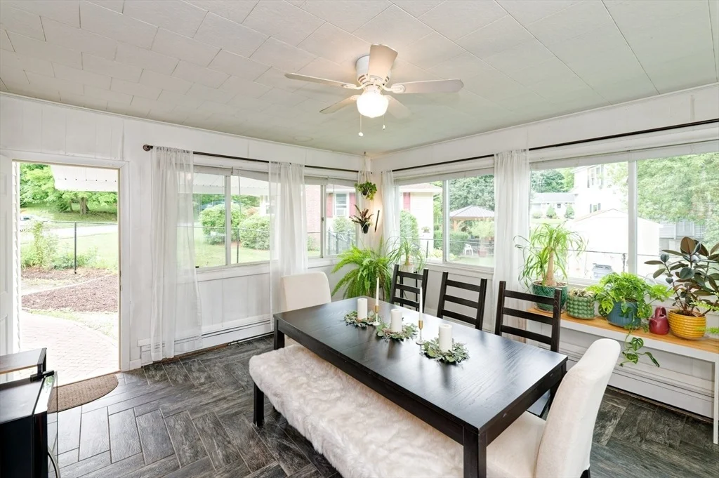 Photo of 117 Longmeadow Ave