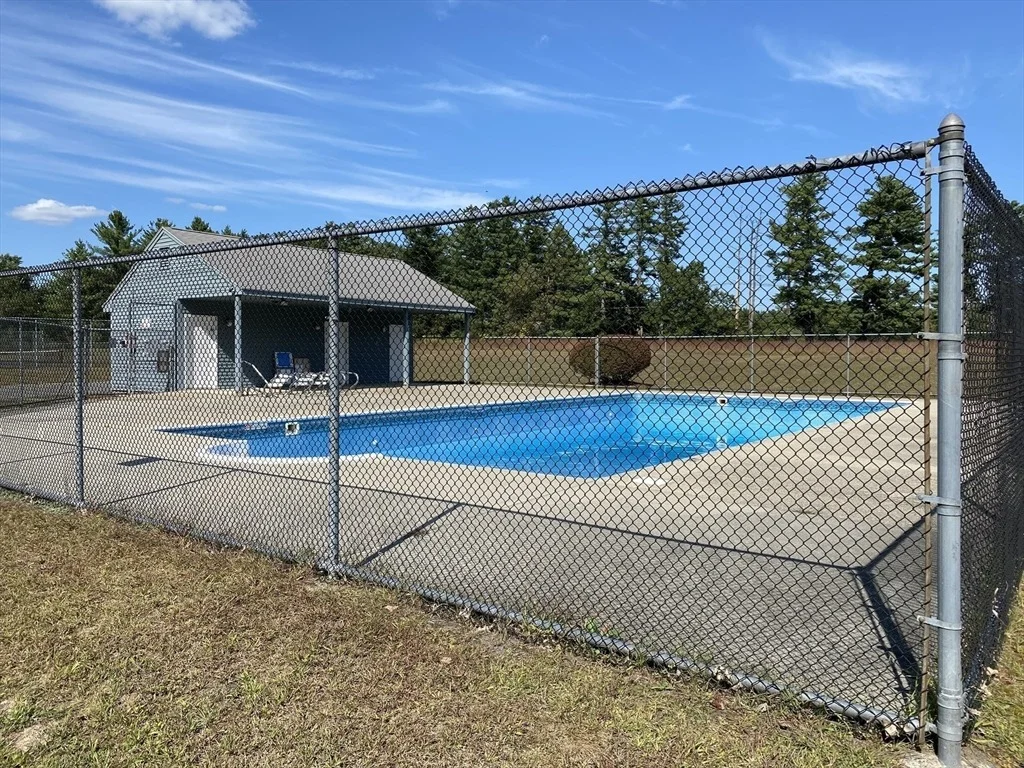 Photo of Unit B at 12 Riverview