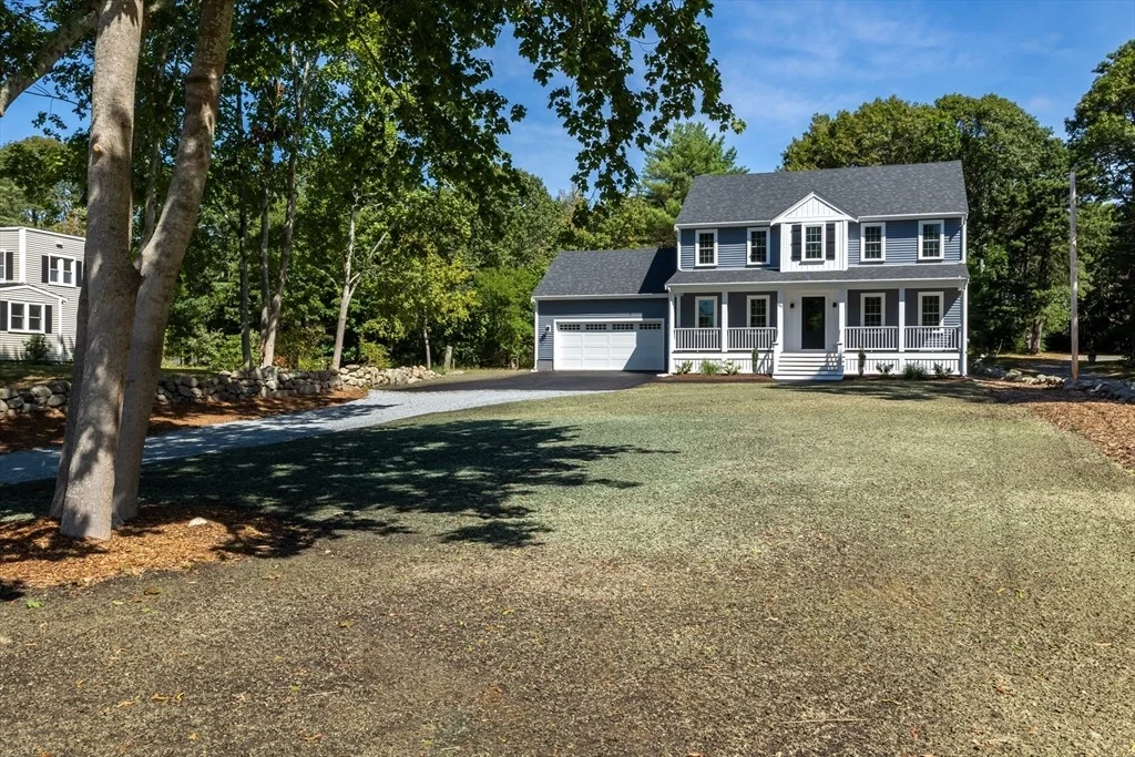 Photo of 65 Great Neck Road