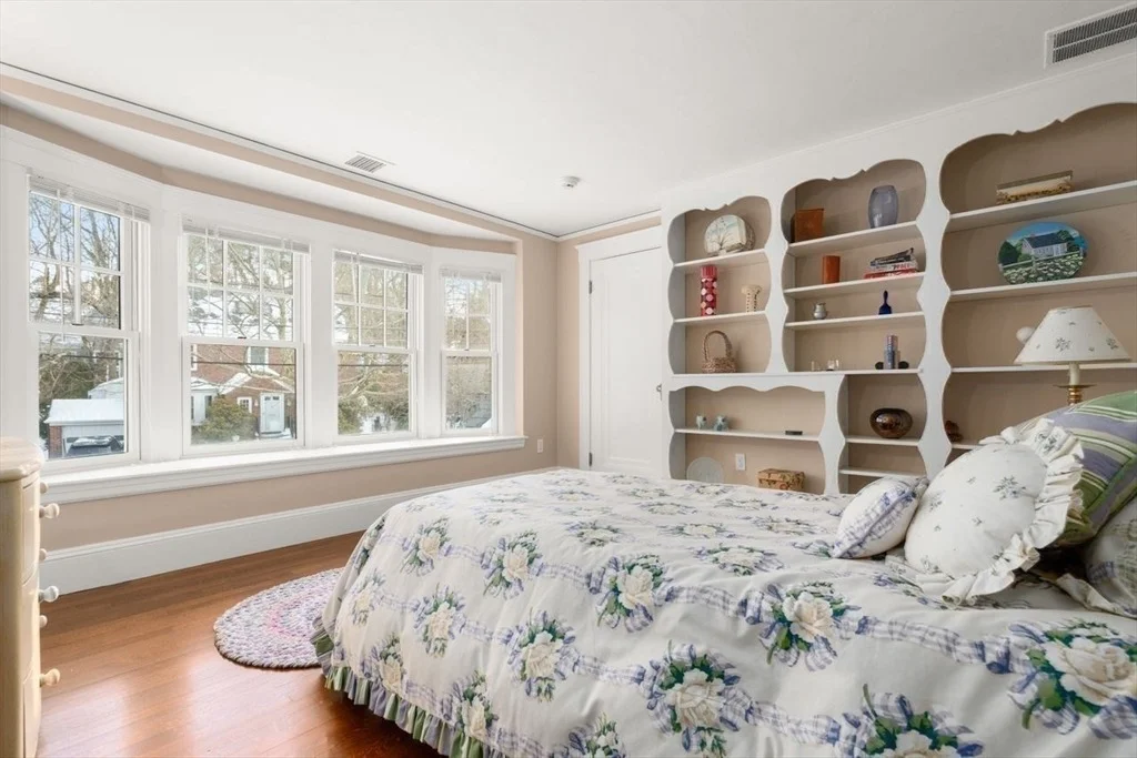 Photo of 115 Clark Road