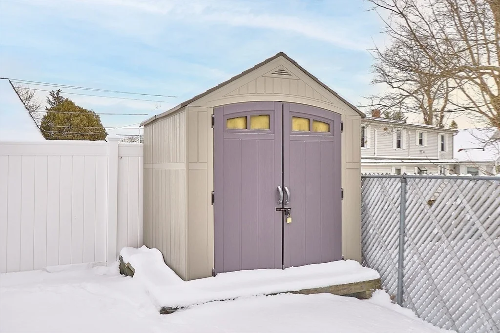 Photo of 232 Lowell St