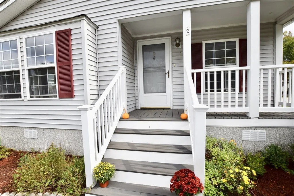 Photo of 2 Edgewood Circle