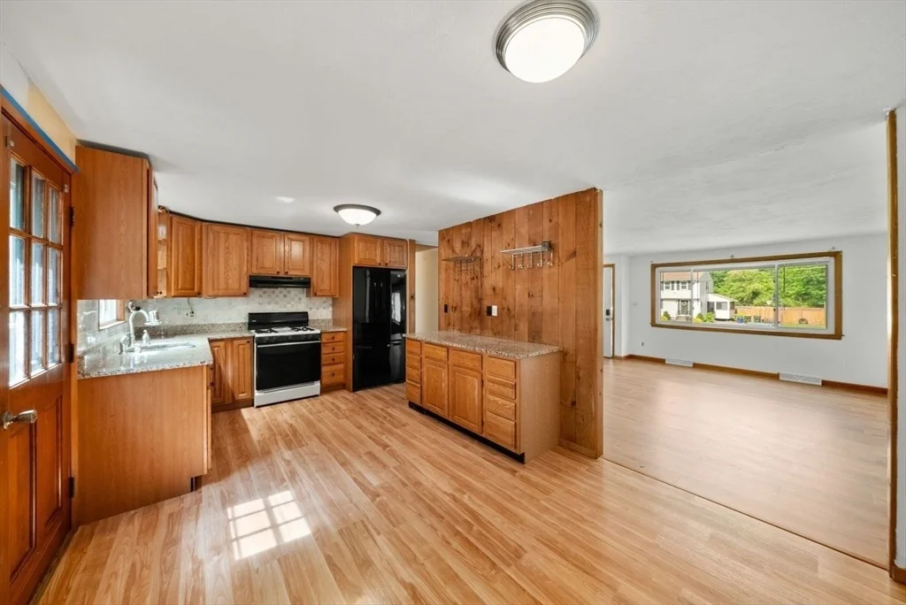 Photo of 52 Richard Rd