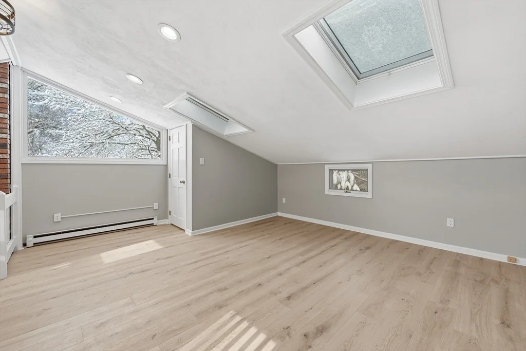 Photo of 50 Cheever Ave