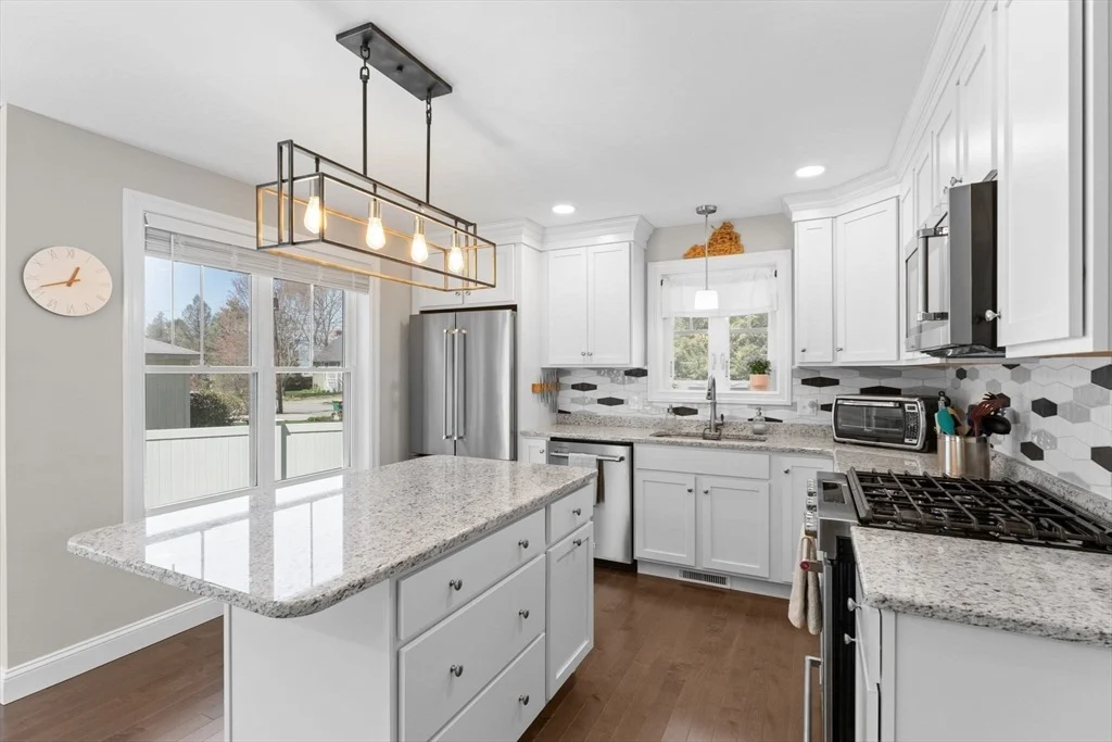 Photo of 9 Birch Dr