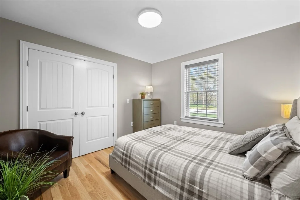 Photo of 17 Brodeur Ave