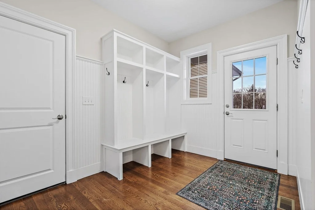 Photo of 25 Old Stone Cir