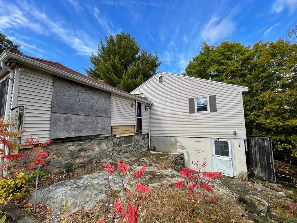 Photo of 65 Beacon St