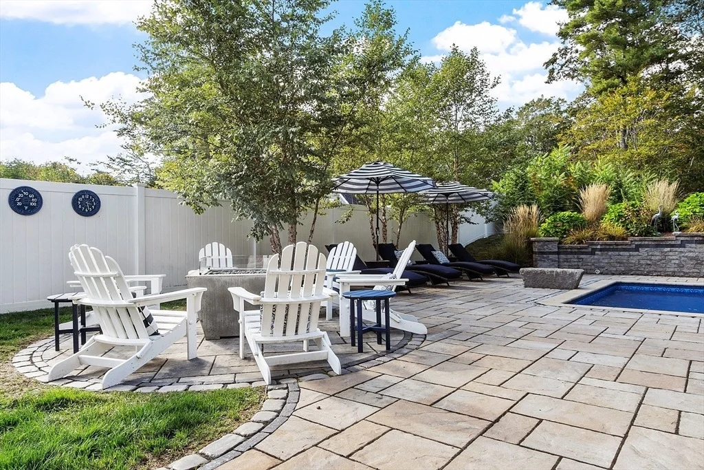 Photo of 13 Sawin Drive