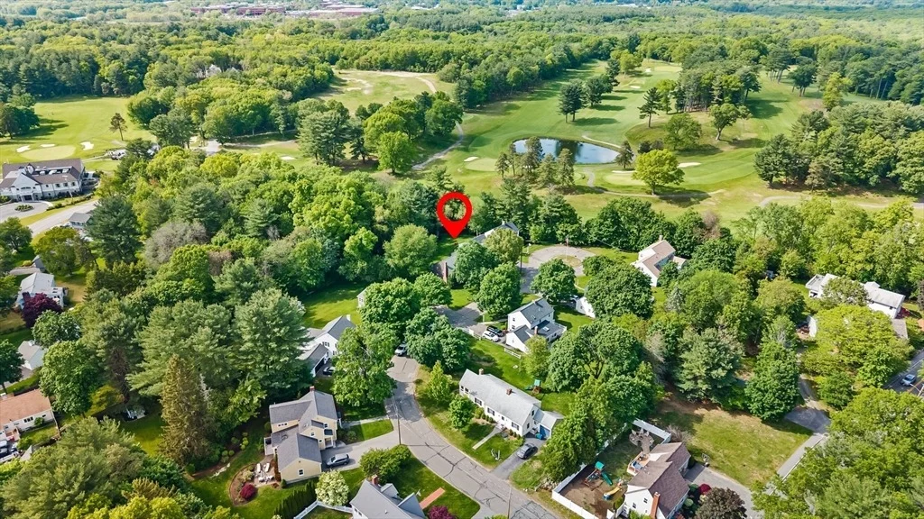 Photo of 24 Meadow Brook Lane