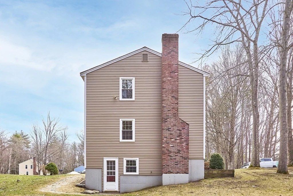 Photo of 14 Countryside Rd