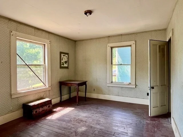 Photo of 107 Riverside Drive