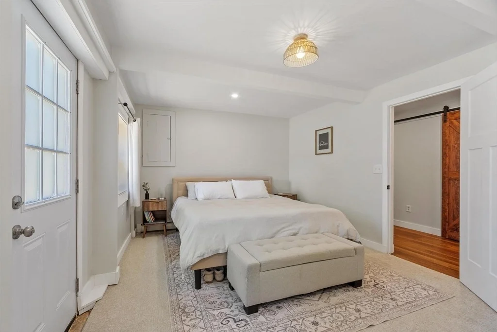 Photo of 84 Hammond St