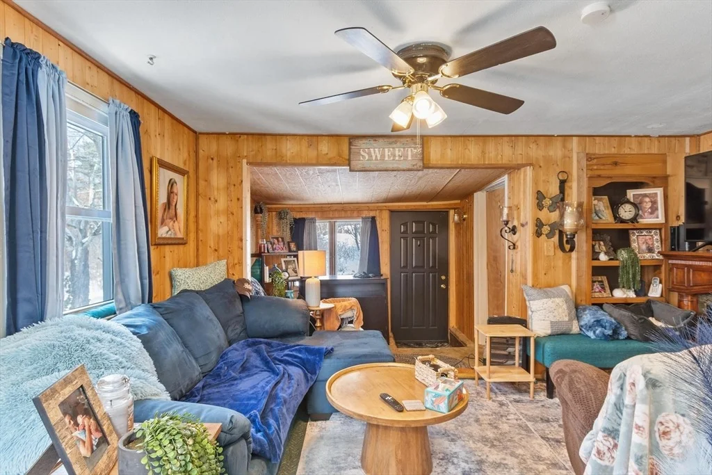 Photo of 6 Henry Rd