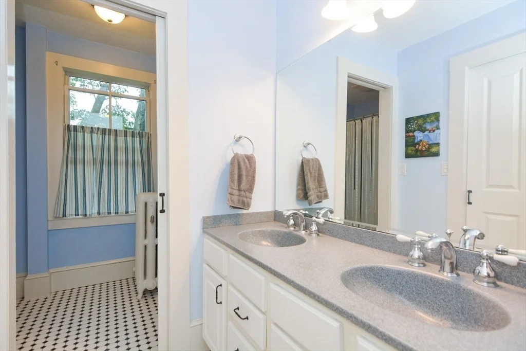 Photo of 37 Pemberton Rd