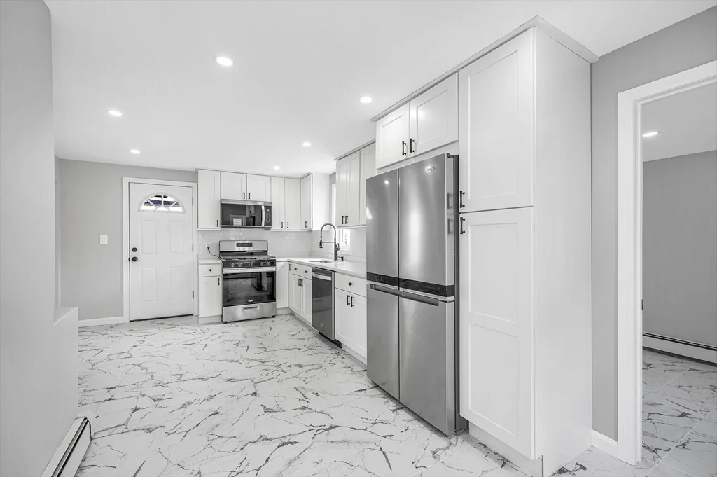 Photo of 16 Bachelder St