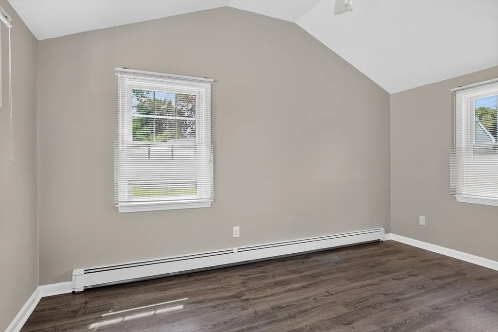 Photo of 24 Reo Rd