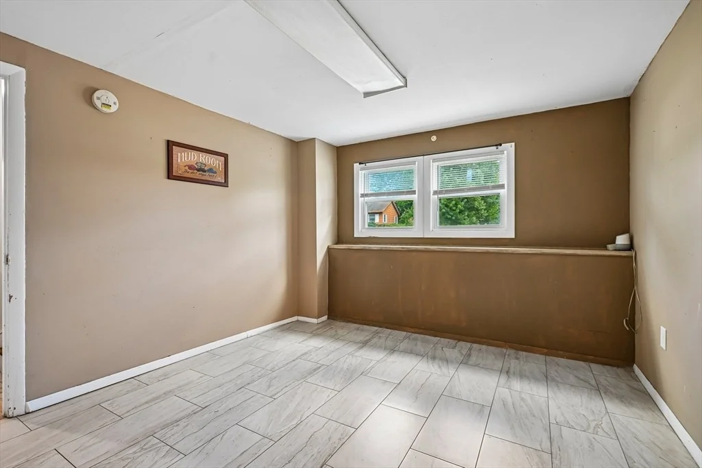 Photo of 12 Barnard Rd
