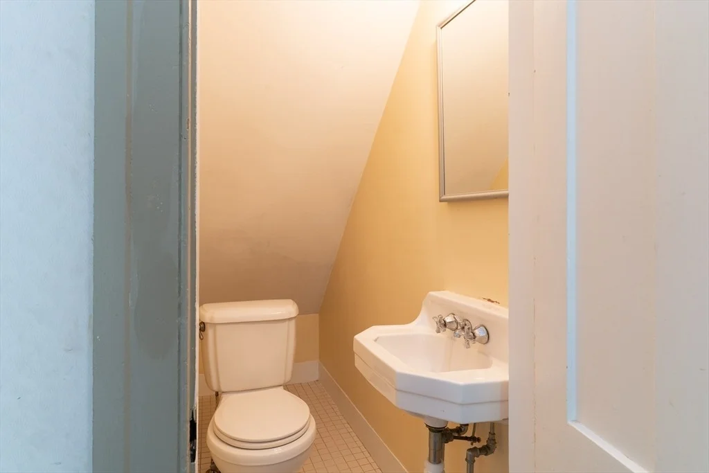 Photo of 16 Wales Rd