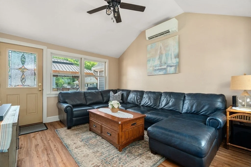 Photo of 86 Redfield Rd