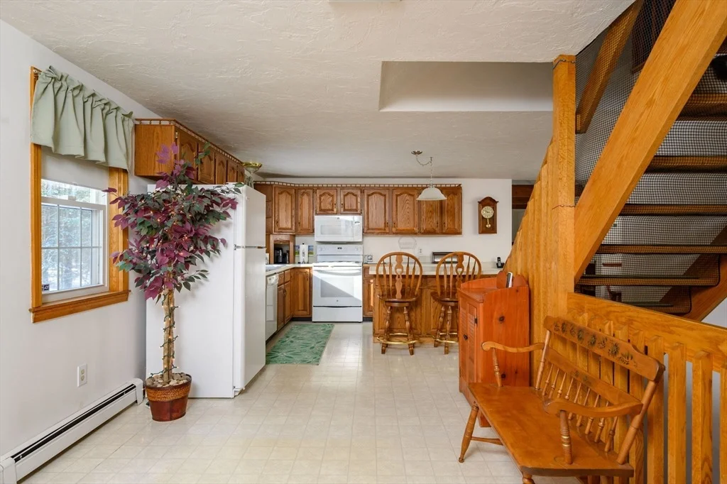 Photo of 179 Meadowbrook Rd