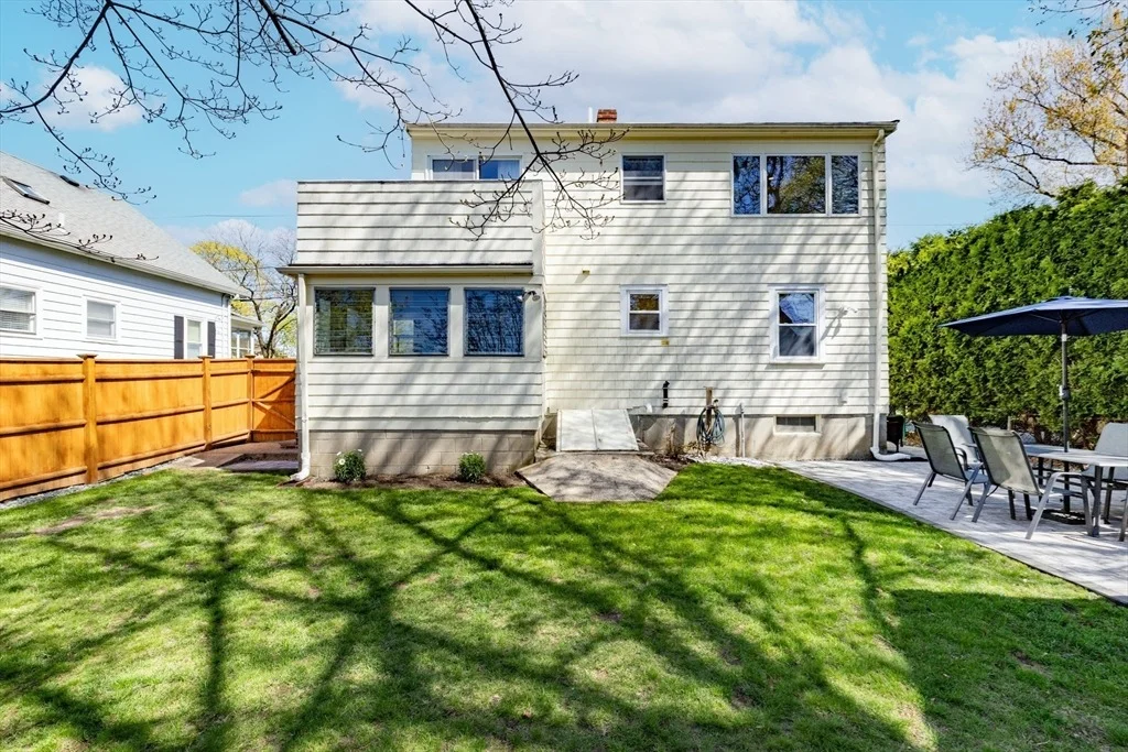 Photo of 7 Linden Rd