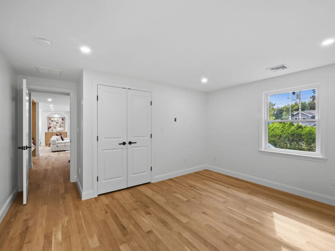 Photo of 175 West St
