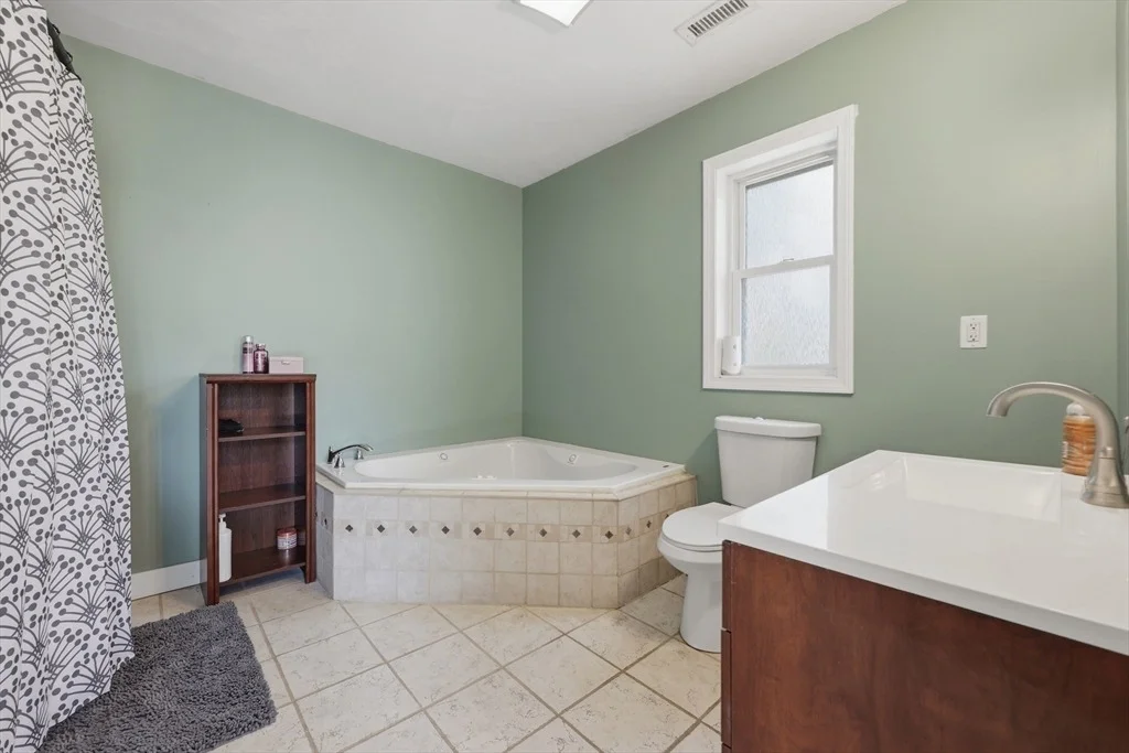 Photo of 192 Southbridge Road