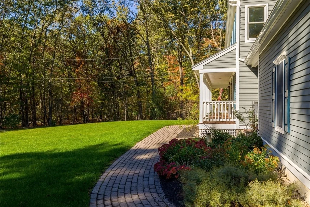 Photo of 6 Macalister Dr