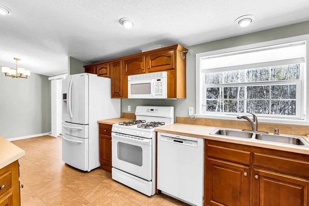 Photo of 32 Modena Circle