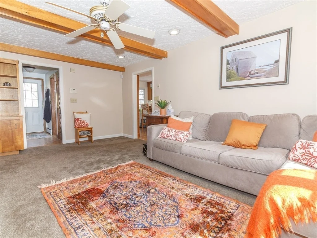 Photo of 6 Barry Drive