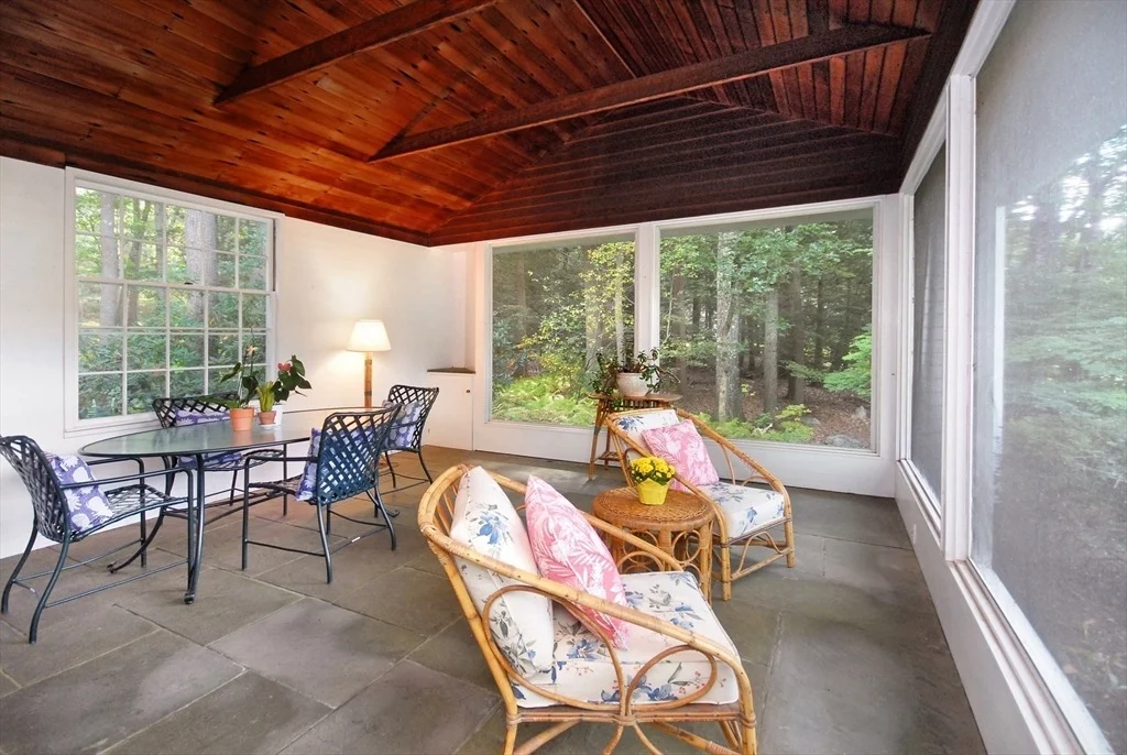 Photo of 308 Musterfield Road