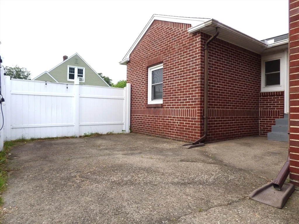 Photo of 25 Williams St