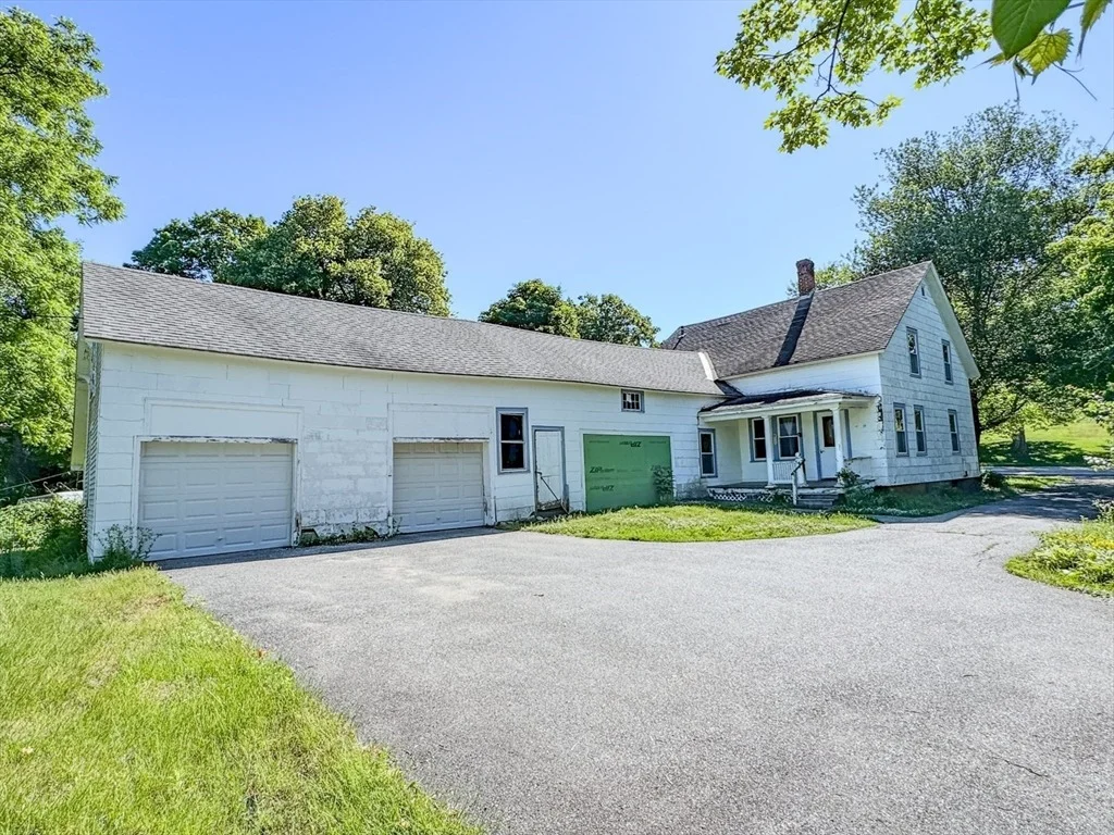 Photo of 174 Main Street