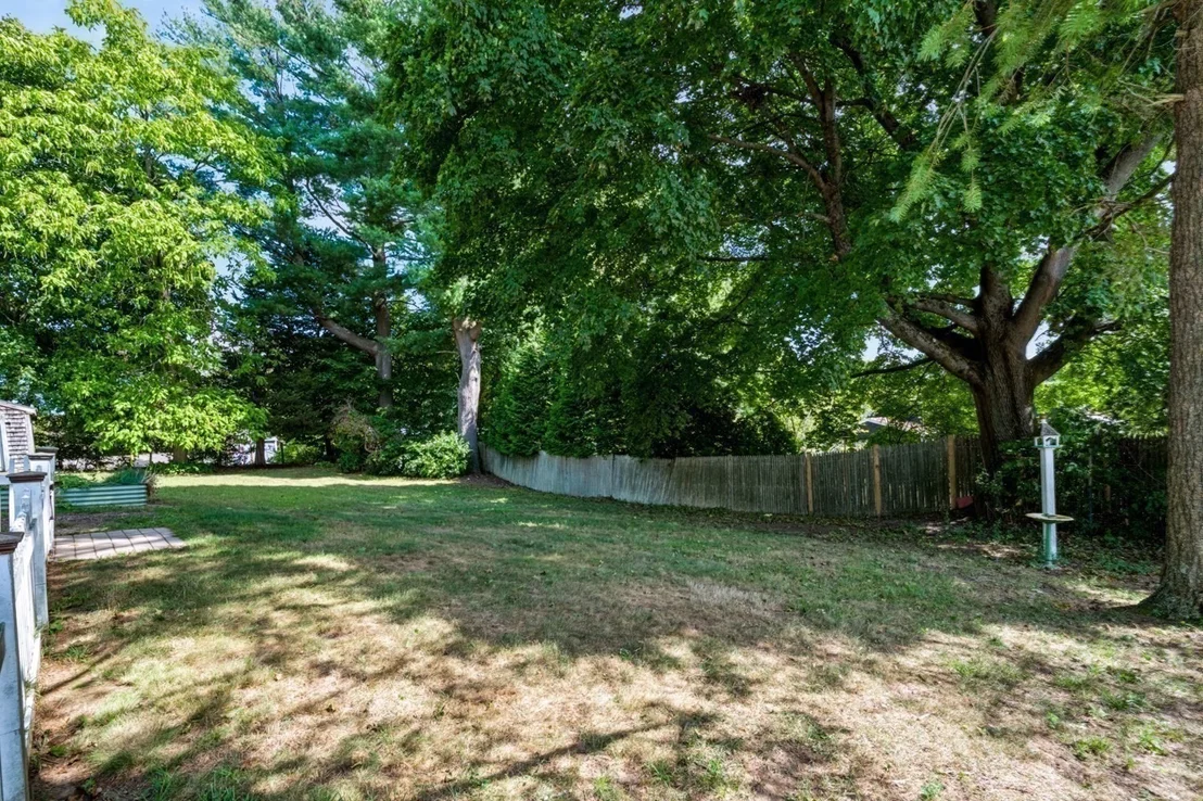Photo of 17 Fairview Ave
