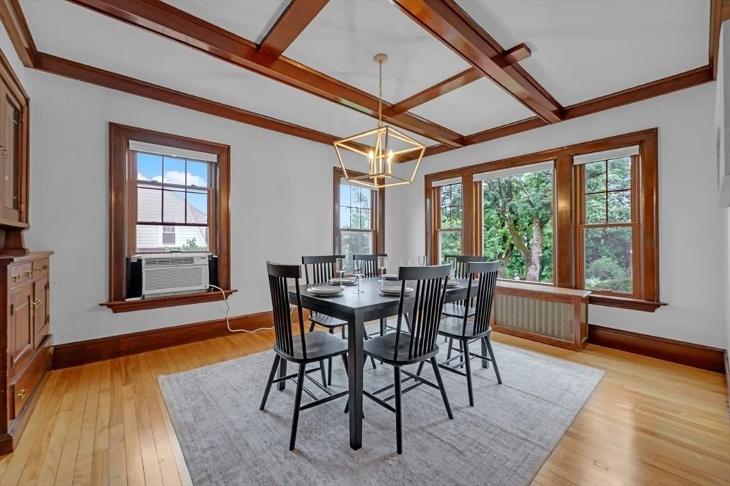 Photo of 14 Tahanto Rd