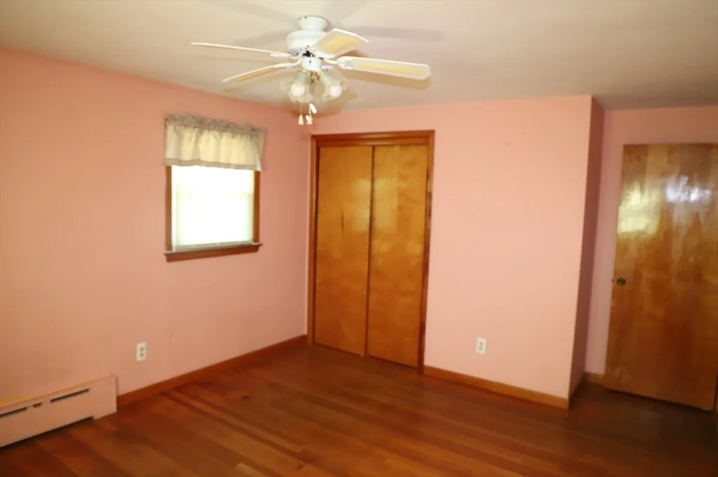 Photo of 25 Peer St.