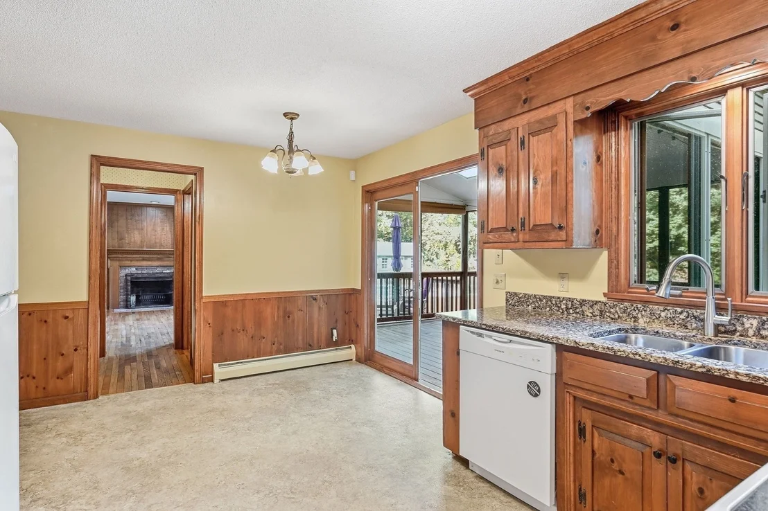 Photo of 4 Edson Dr