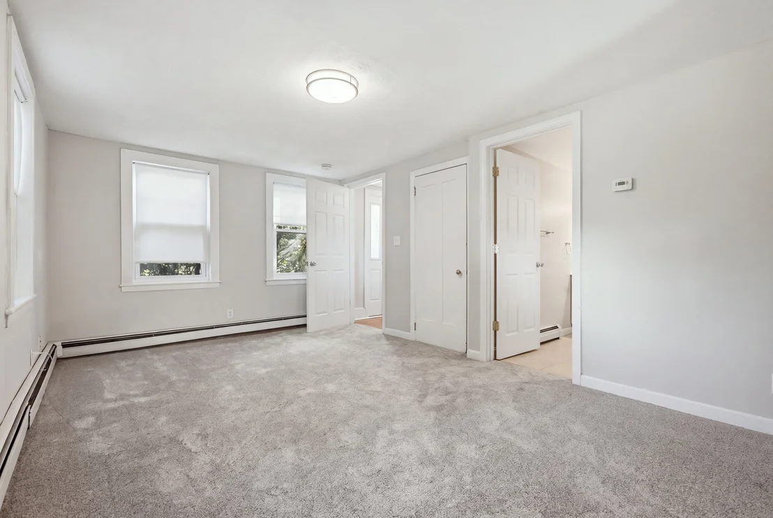 Photo of 330 Haven St