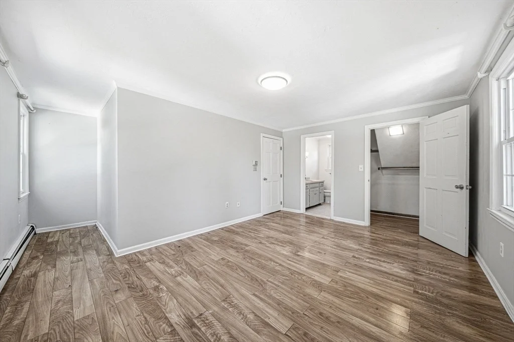 Photo of 443 Cushing St