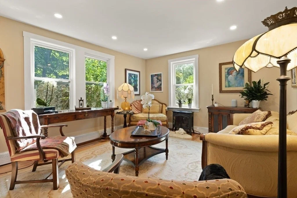 Photo of 168 Ames St