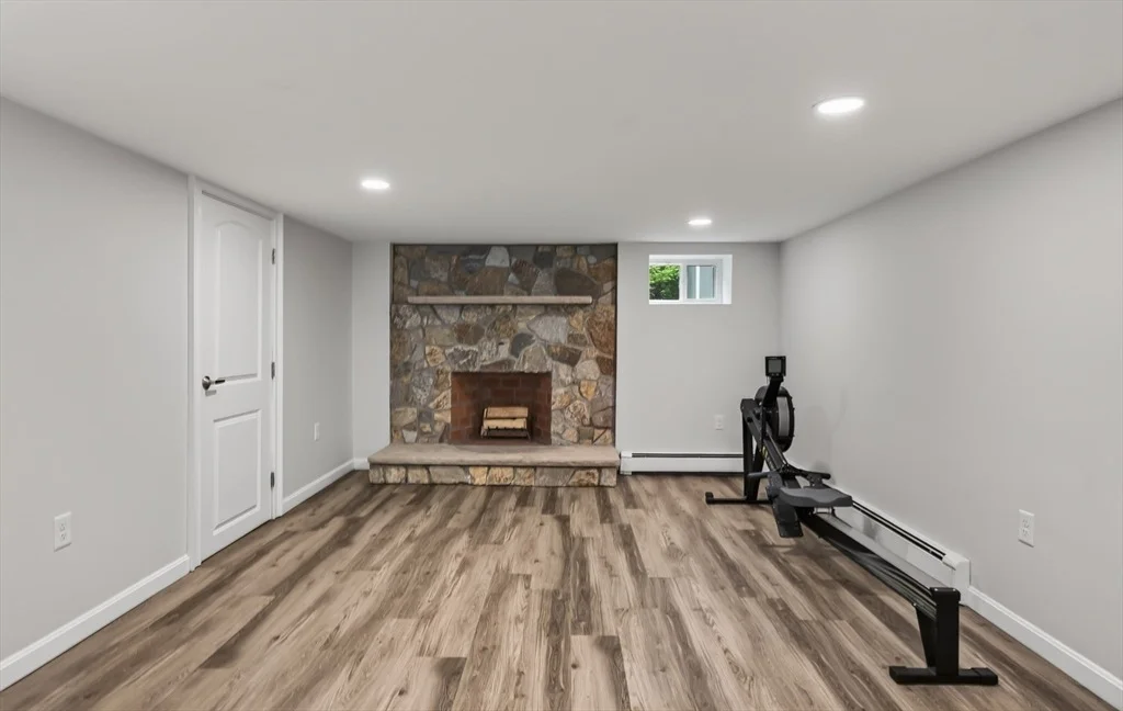 Photo of 15 Pheasant Ln