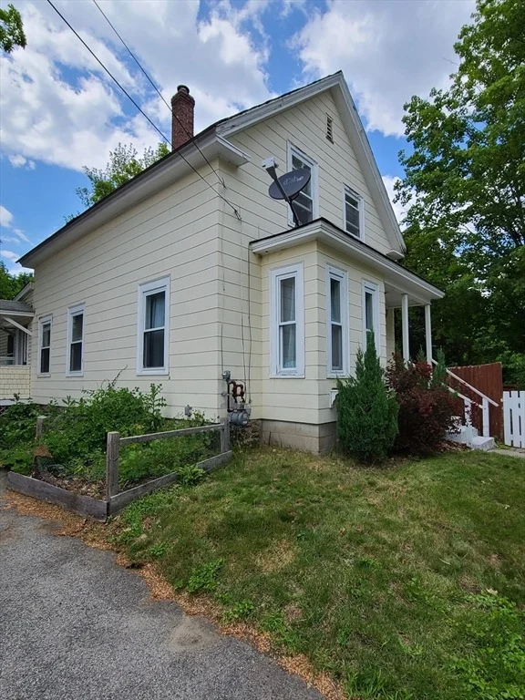 Photo of 12 Franklin St