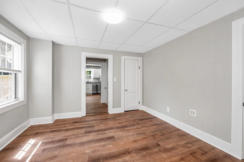 Photo of 15 Junior Avenue