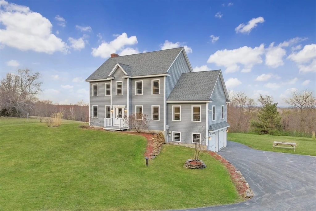 Photo of 358 Reed Road